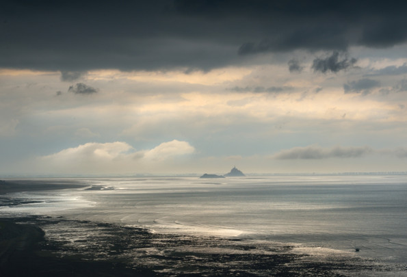 Mont et orage